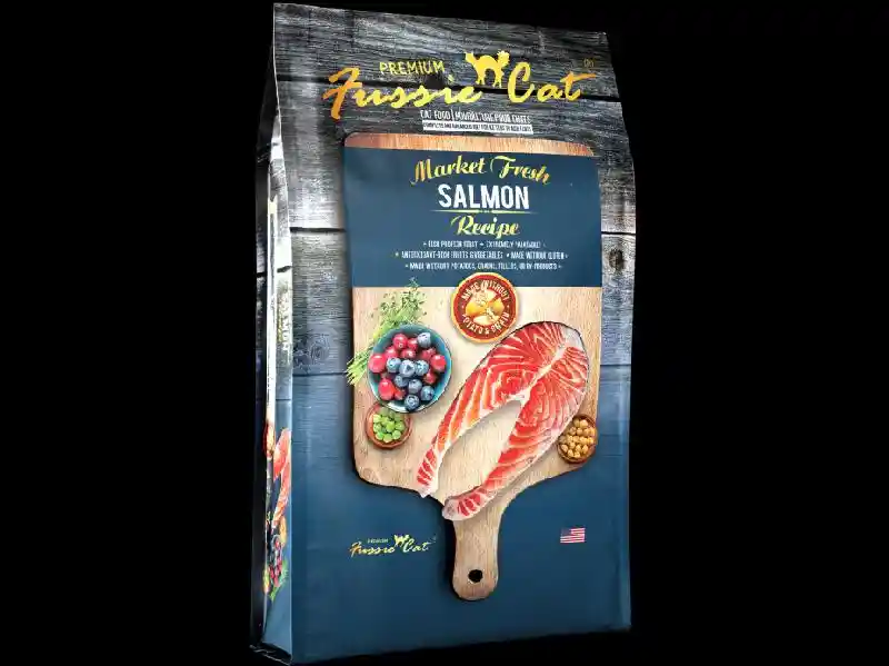 Market Fresh Salmon Recipe Grain-free Dry Cat Food 2-lb