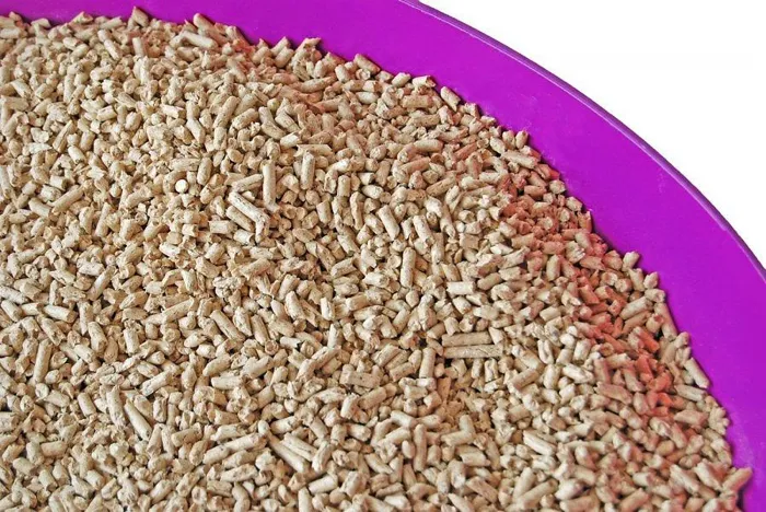 Natural Wood Long Hair Breeds Cat Litter 22-Lb